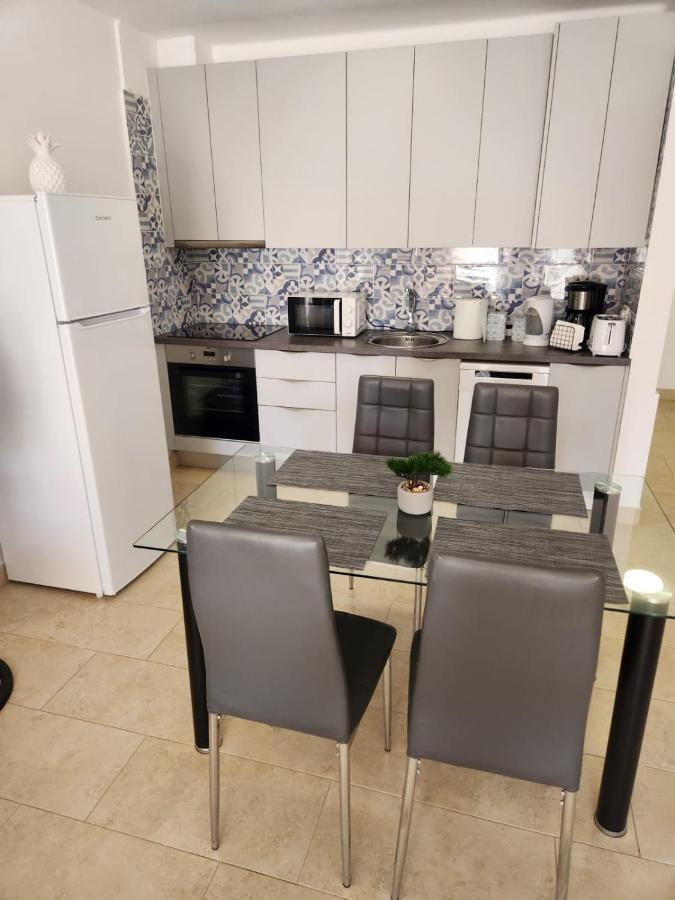 Golf & Ocean Breeze Apartment San Miguel de Abona Dış mekan fotoğraf